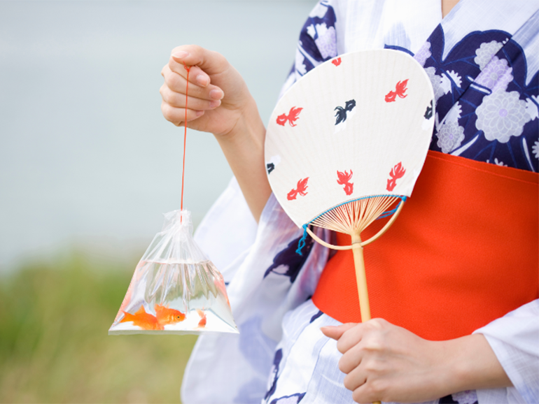 夏を彩るパーソナルカラー別おすすめ浴衣！